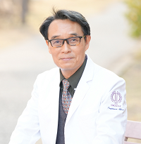 理事長　辻村 晃